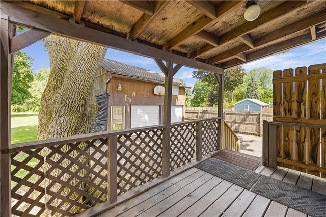 6083 State Route 21, Williamson, NY 14589