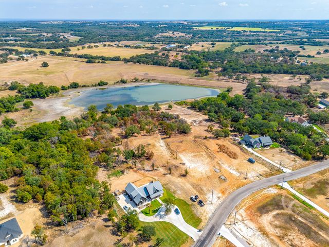 293 Zebrastone Way, Poolville, TX 76487