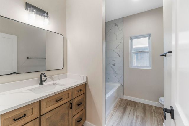 4467 Charm Drive, Waterloo, IA 50701