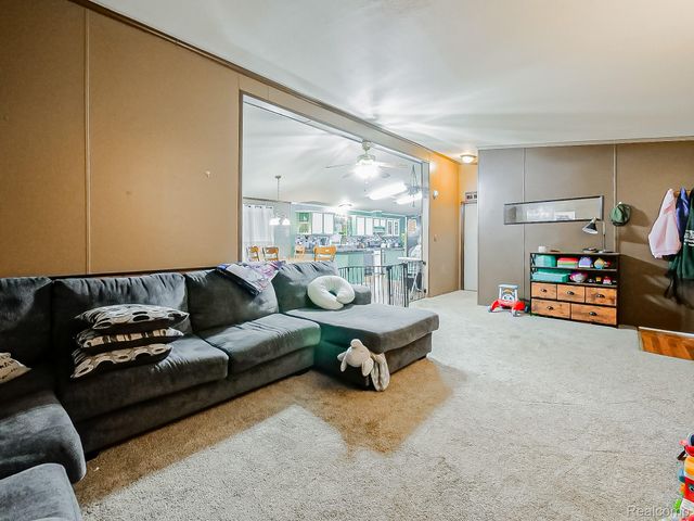 2015 Plum Street, Village Of Clarkston, MI 48348