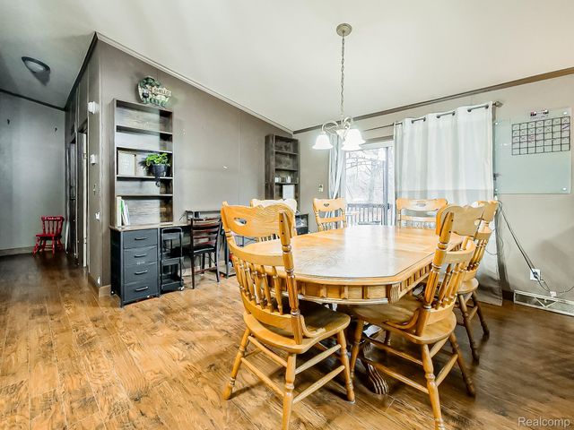 2015 Plum Street, Village Of Clarkston, MI 48348