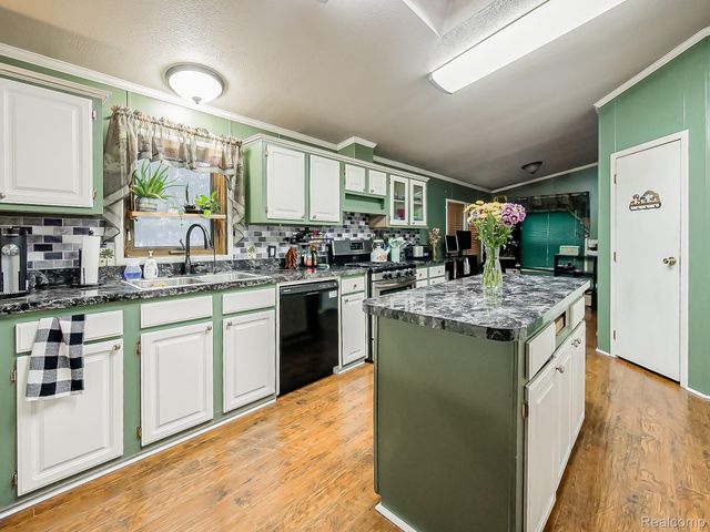 2015 Plum Street, Village Of Clarkston, MI 48348