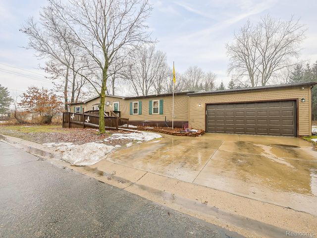 2015 Plum Street, Village Of Clarkston, MI 48348