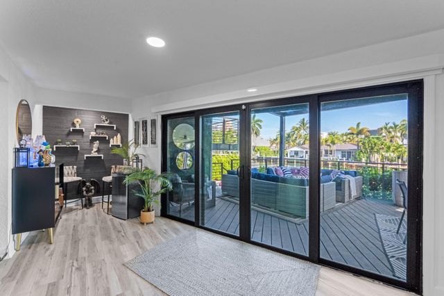 2878 NE 26th Street, Fort Lauderdale, FL 33305