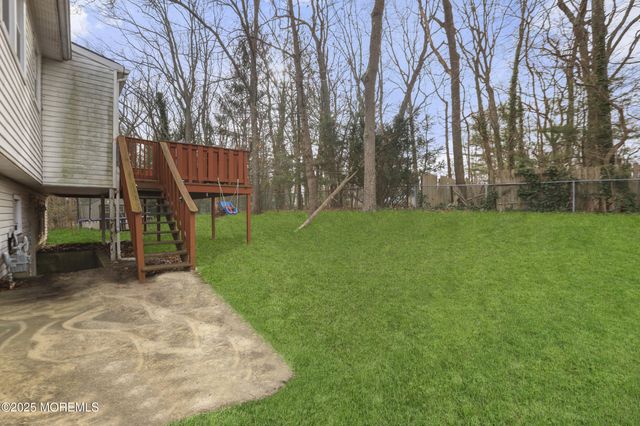 7 Citadel Court, Jackson, NJ 08527