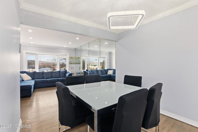 7 Citadel Court, Jackson, NJ 08527