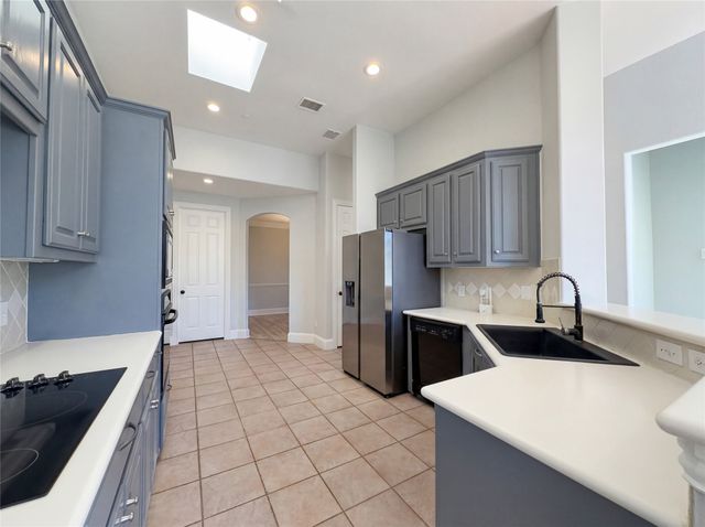 8112 Sycamore Drive, Irving, TX 75063