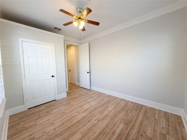 8112 Sycamore Drive, Irving, TX 75063