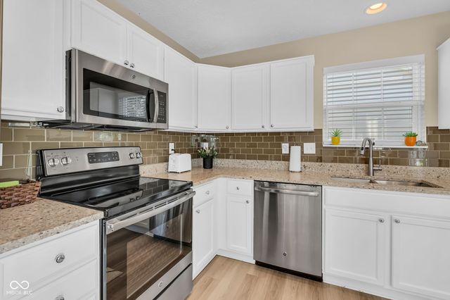 4743 Maroon Drive, Plainfield, IN 46168