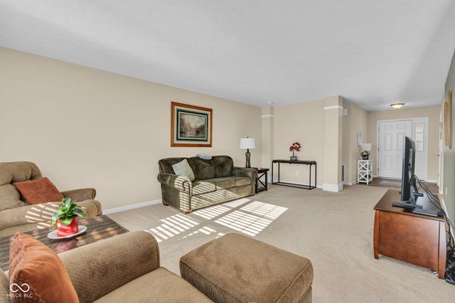 4743 Maroon Drive, Plainfield, IN 46168