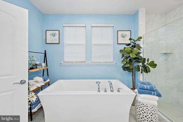 12048 PIMLICO LN, Berlin, MD 21811