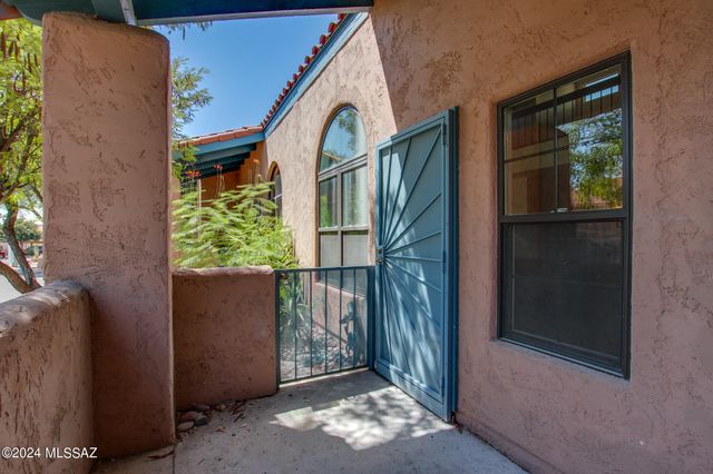 5357 N Paseo De La Terraza, Tucson, AZ 85750