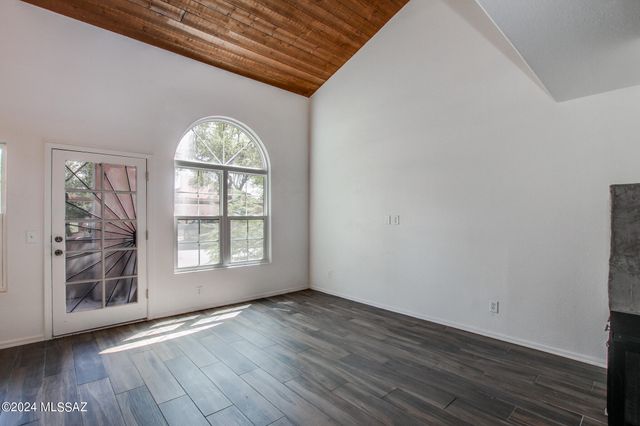 5357 N Paseo De La Terraza, Tucson, AZ 85750