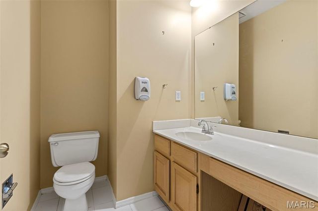 11 Moselle Court, Hazelwood, MO 63031