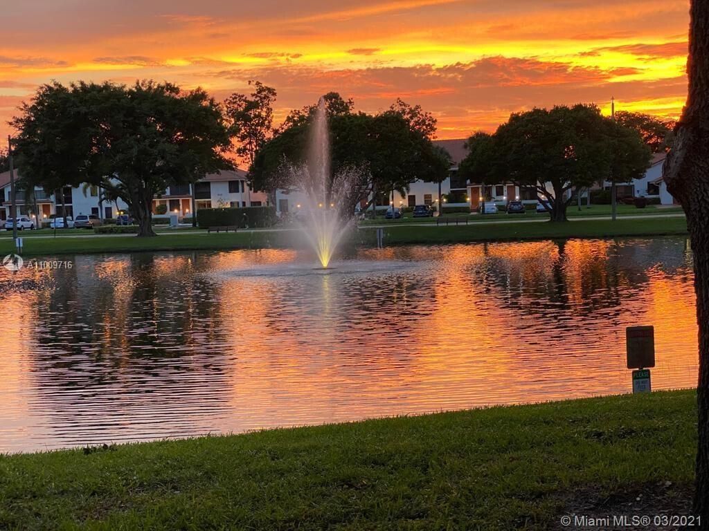 9717 Sills Drive E 102, Boynton Beach, FL 33437