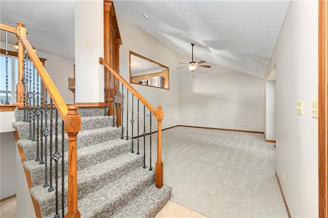 3918 Dixie Drive, Leavenworth, KS 66048