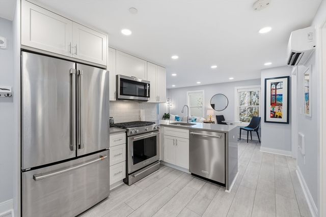 4 Coppersmith Way 2, Boston, MA 02128