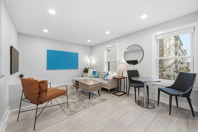 4 Coppersmith Way 2, Boston, MA 02128