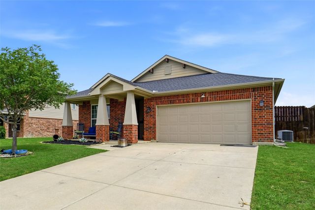 1625 Kawati Way, Krum, TX 76249