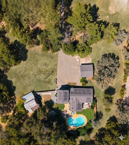 1234 Rising Hill W Rd, Placerville, CA 95667