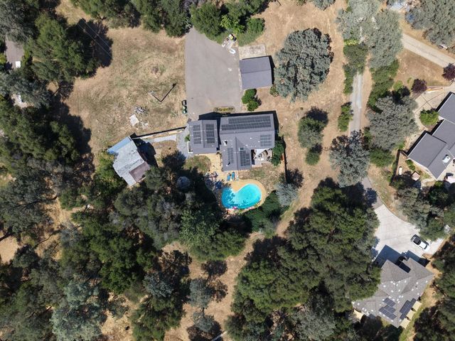 1234 Rising Hill W Rd, Placerville, CA 95667
