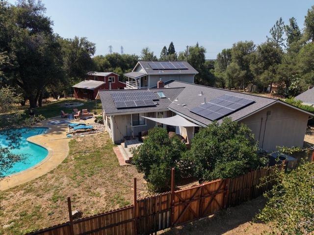 1234 Rising Hill W Rd, Placerville, CA 95667
