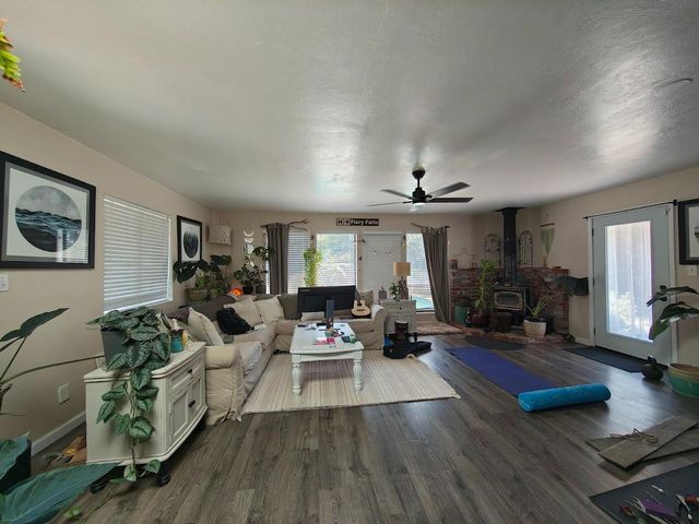 1234 Rising Hill W Rd, Placerville, CA 95667