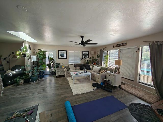 1234 Rising Hill W Rd, Placerville, CA 95667