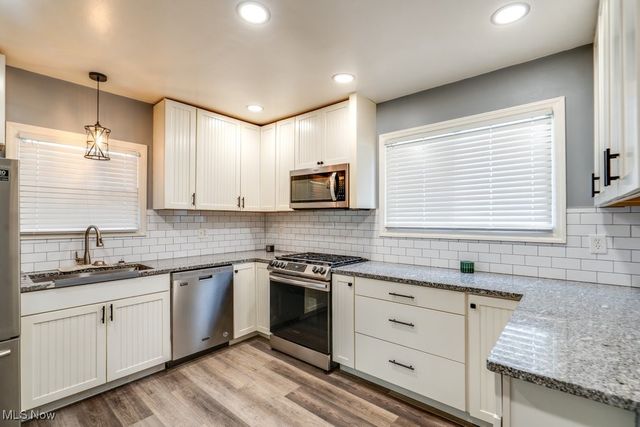 468 Delmar Avenue, Akron, OH 44310