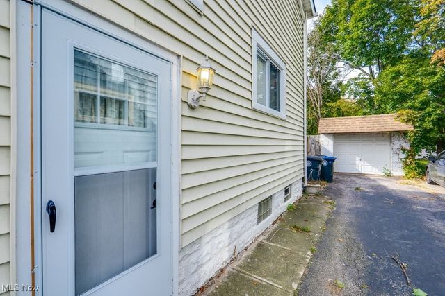 468 Delmar Avenue, Akron, OH 44310