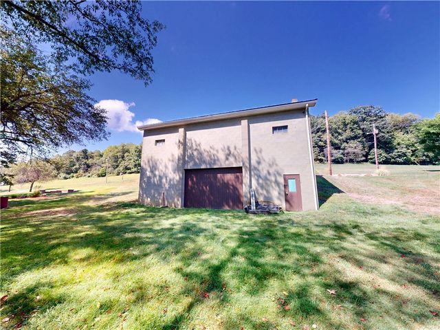 276 Weiland Rd, Concord Twp, PA 16025