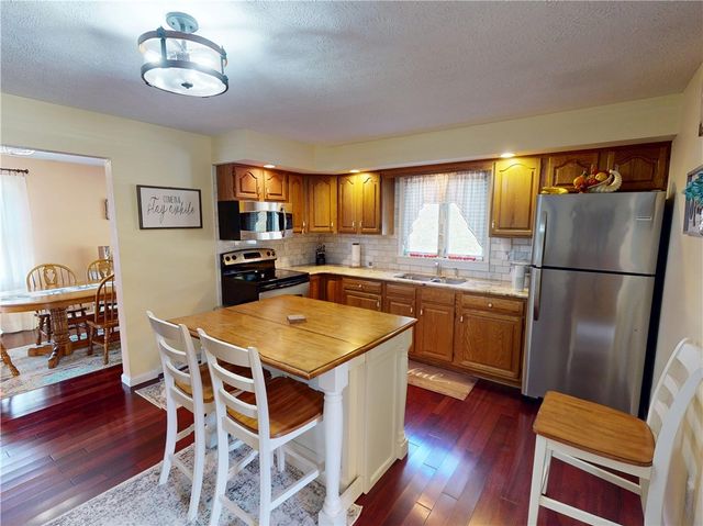 276 Weiland Rd, Concord Twp, PA 16025