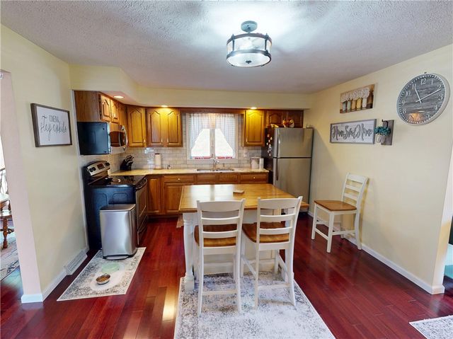 276 Weiland Rd, Concord Twp, PA 16025