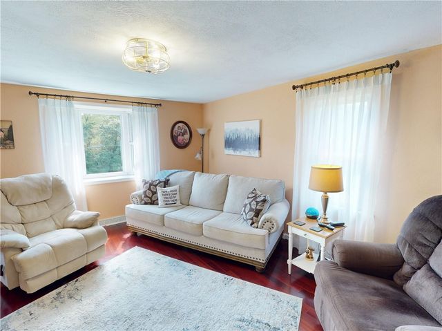 276 Weiland Rd, Concord Twp, PA 16025