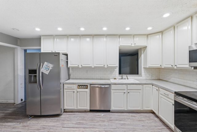 3604 E Skinner, Wichita, KS 67218