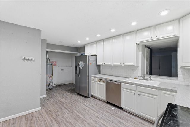3604 E Skinner, Wichita, KS 67218