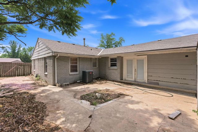 3604 E Skinner, Wichita, KS 67218