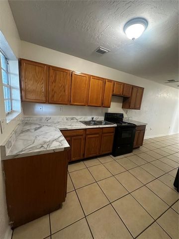 10623 SW 170th Ter 10623, Miami, FL 33157