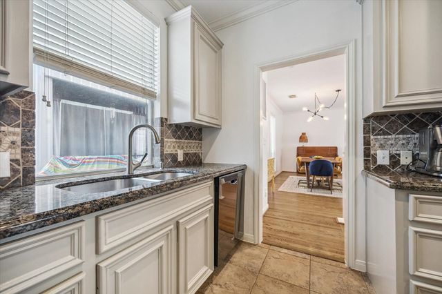 1714 Bailey Street, Houston, TX 77019