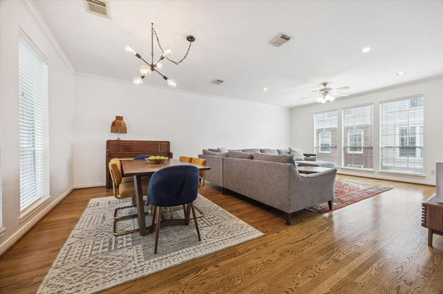 1714 Bailey Street, Houston, TX 77019