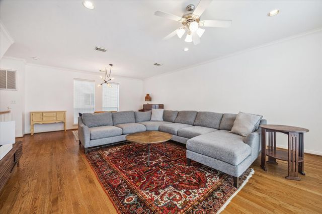 1714 Bailey Street, Houston, TX 77019