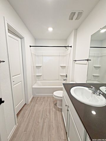 13923 Wool Park, San Antonio, TX 78252