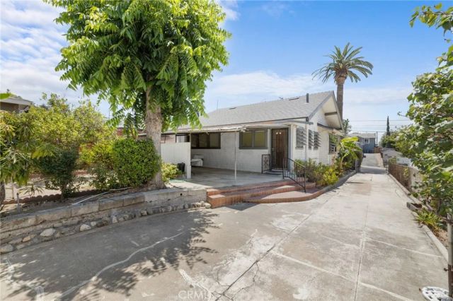 6111 Hillandale Dr, Los Angeles, CA 90042