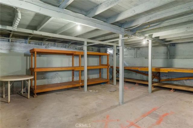 6111 Hillandale Dr, Los Angeles, CA 90042