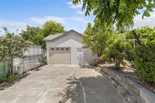 6111 Hillandale Dr, Los Angeles, CA 90042