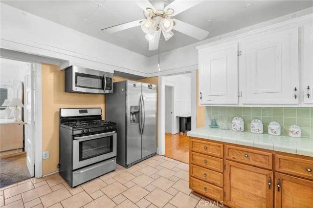 6111 Hillandale Dr, Los Angeles, CA 90042