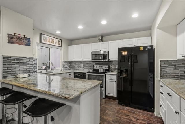 749 S Mollison Ave 27, El Cajon, CA 92020