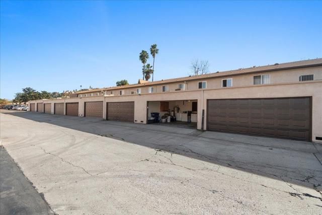 749 S Mollison Ave 27, El Cajon, CA 92020