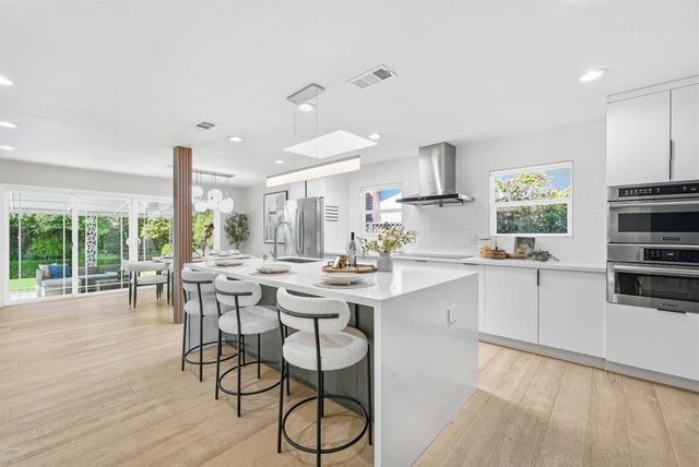 1062 Waterbird Way, Santa Clara, CA 95051