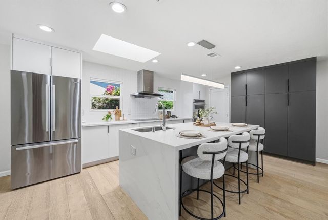 1062 Waterbird Way, Santa Clara, CA 95051